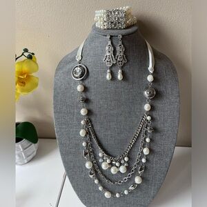 Bundle/Set. Silver Tone/Pearls/Rhinestones Necklace, Bracelet & Earrings.
